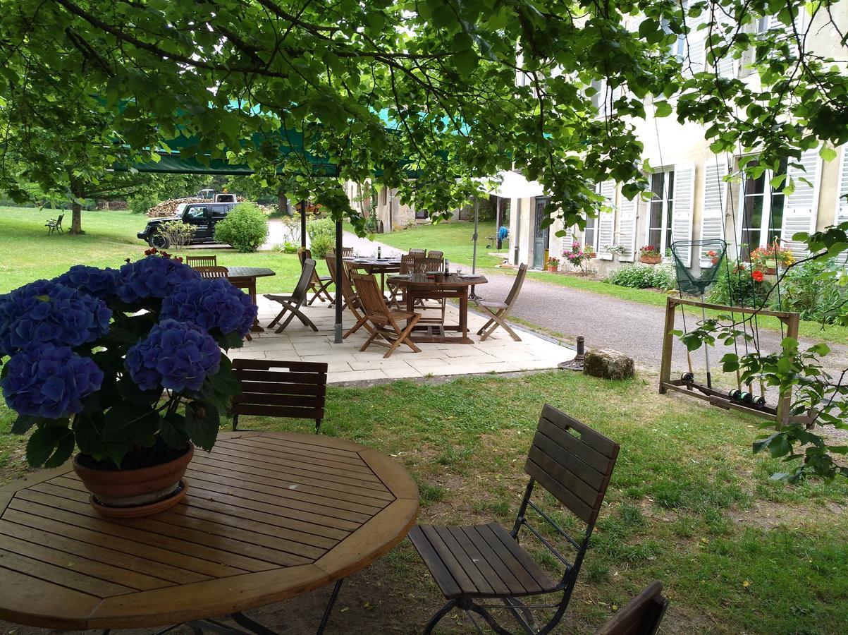 Lodge Hotel De Sommedieue Verdun Exteriér fotografie
